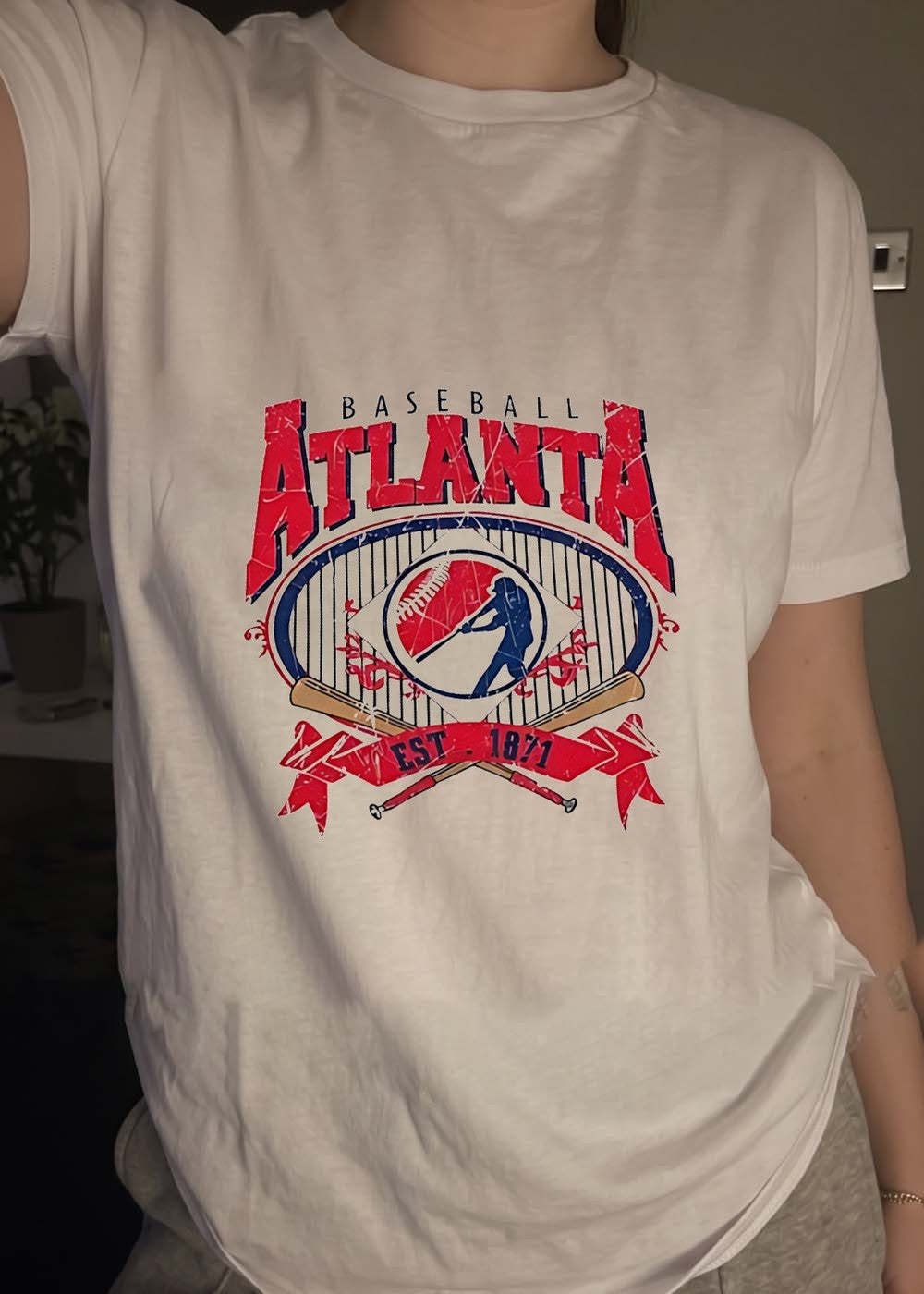 Baseball Atlanta Est 1871 Sporty Batter Crossing Bats Graphic T-Shirt