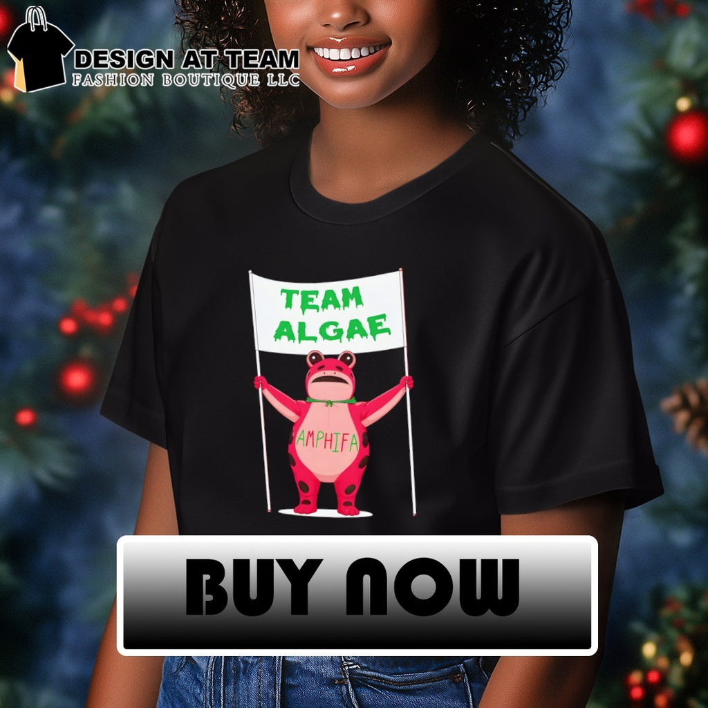 Frog holding Team Algae Amphifa shirt
