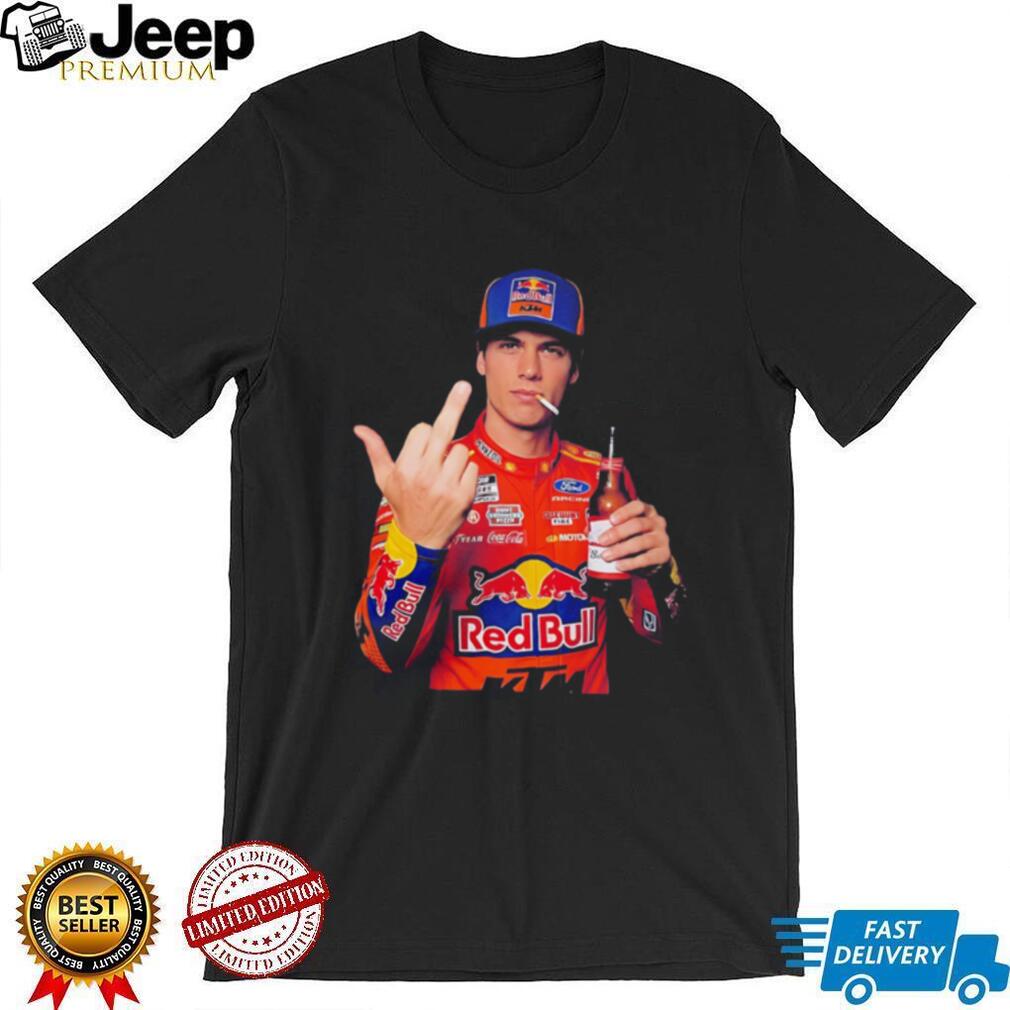 Jorge Prado holding beer middle finger shirt