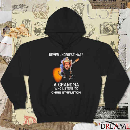 2026 Never Underestimate A Grandma Who Listens To Chris Stapleton t-shirt