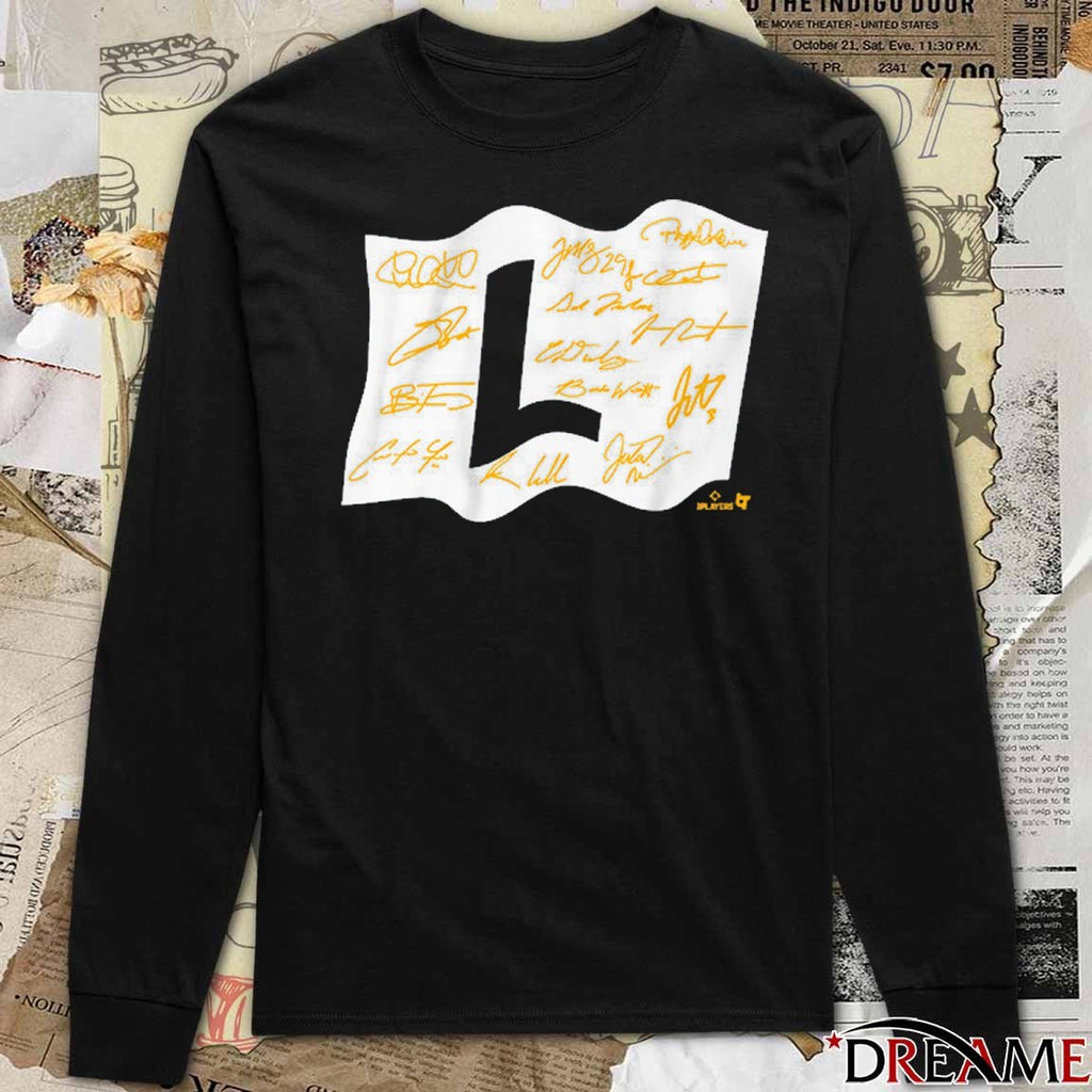 Milwaukee Brewers Baseball MLB Fly The L Flag Signatures t-shirt