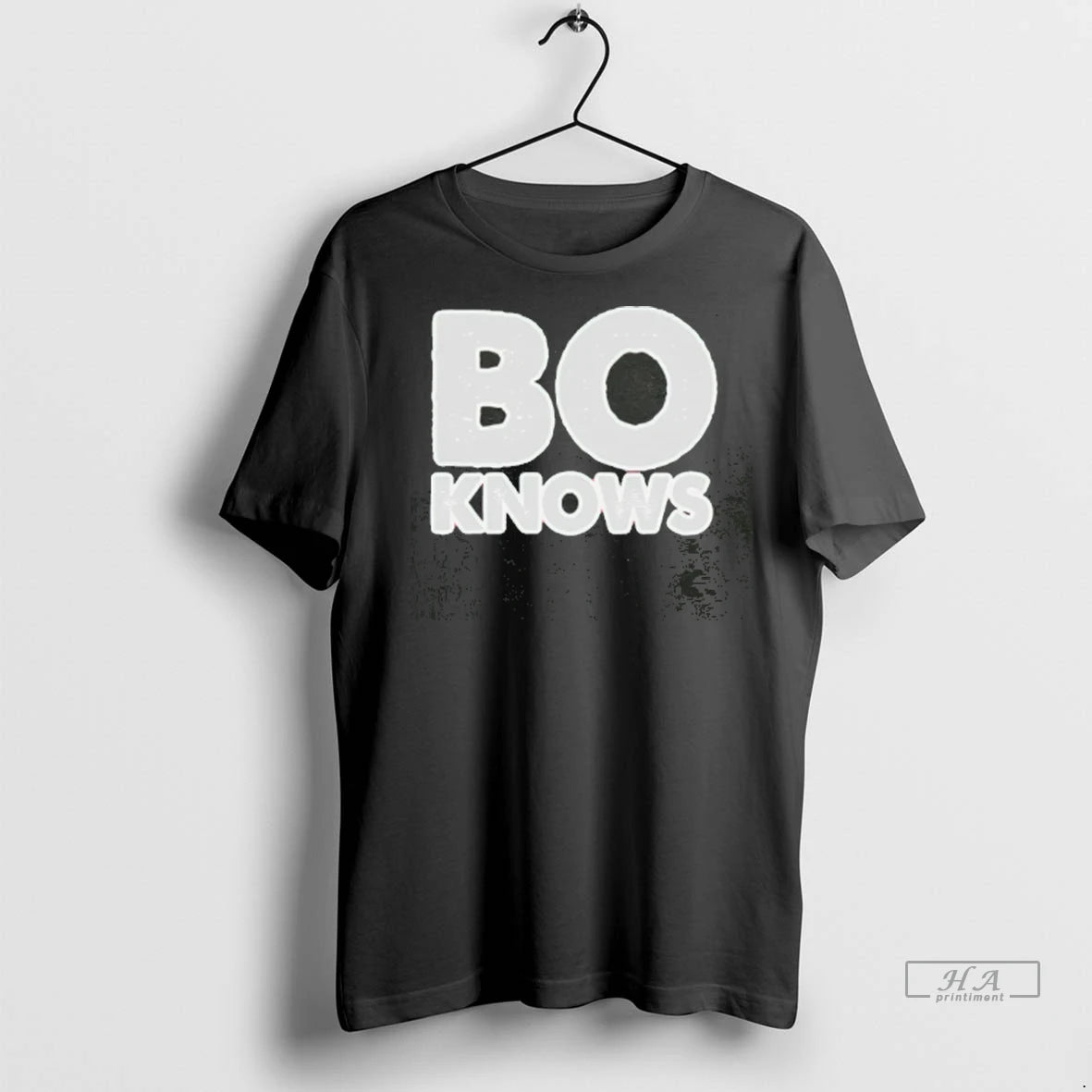 Official Trendy Bo Knows Hockey Tee Shirt Sweater