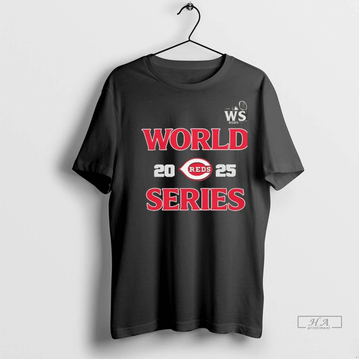 Official Trendy Cincinnati Reds 2025 World Series Legend Tee Shirt Sweater