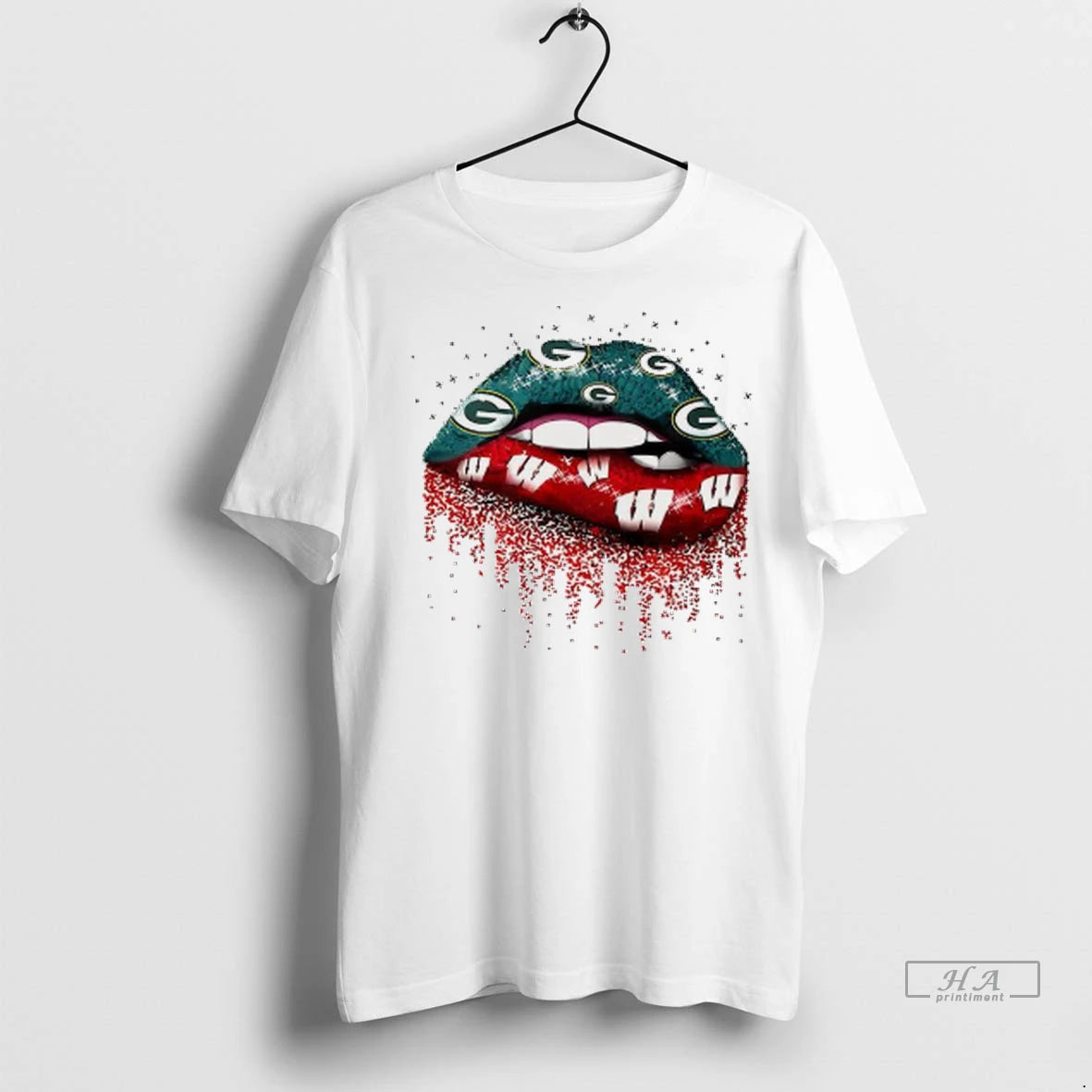Official Trendy Green Bay Packers X Wisconsin Badgers Girl Lips Shirt Sweater