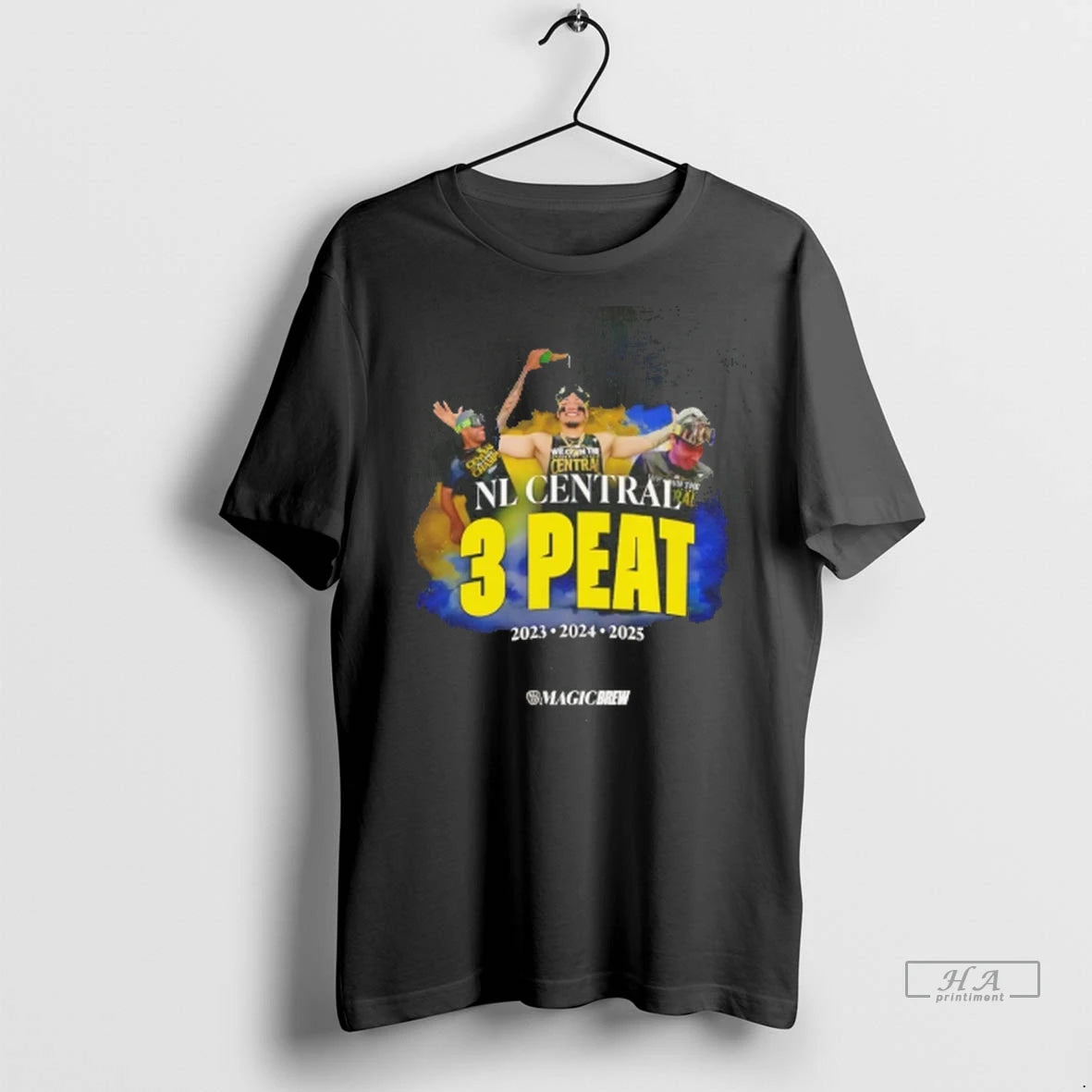 Official Trendy Milwaukee Brewers Nl Central 3 Peat Champions 2023 2024 2025 Tee Shirt Sweater