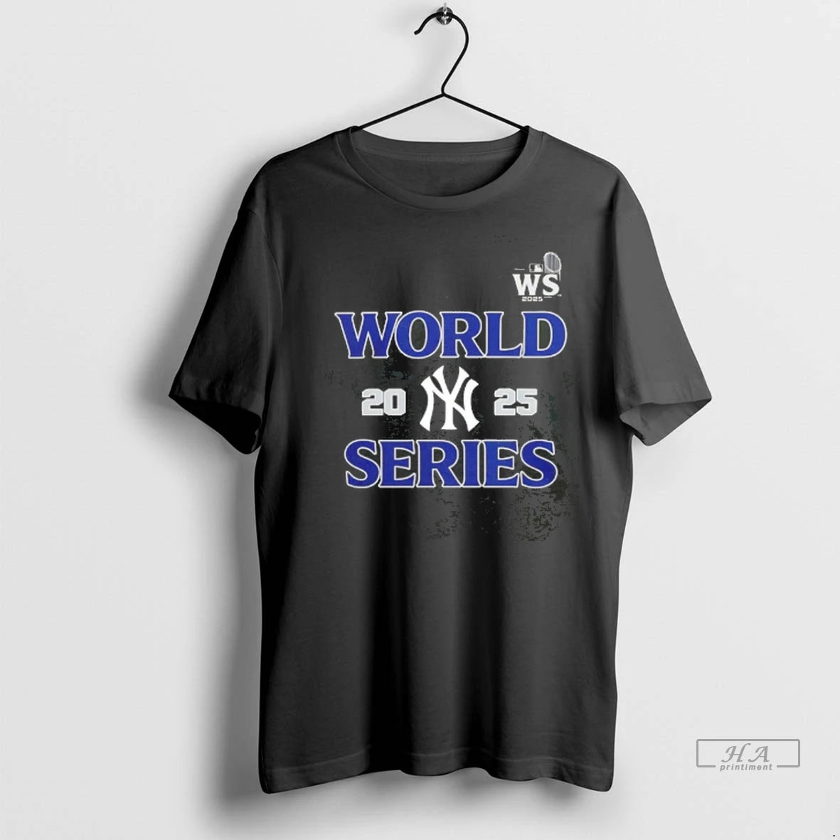 Official Trendy New York Yankees 2025 World Series Legend Tee Shirt Sweater