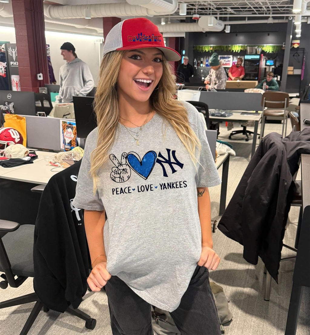 Peace Love Yankees New York Baseball Hand Heart Graphics shirt