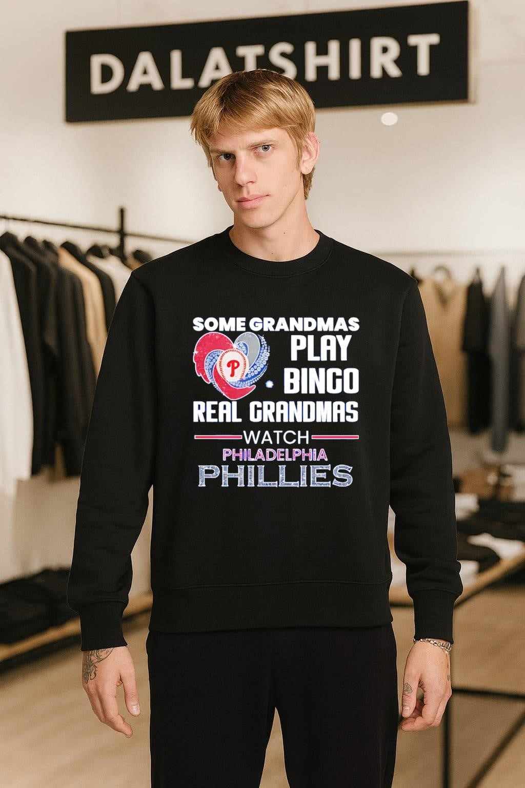 Some Grandmas Play Bingo Real Grandmas Watch Philadelphia Phillies shirt
