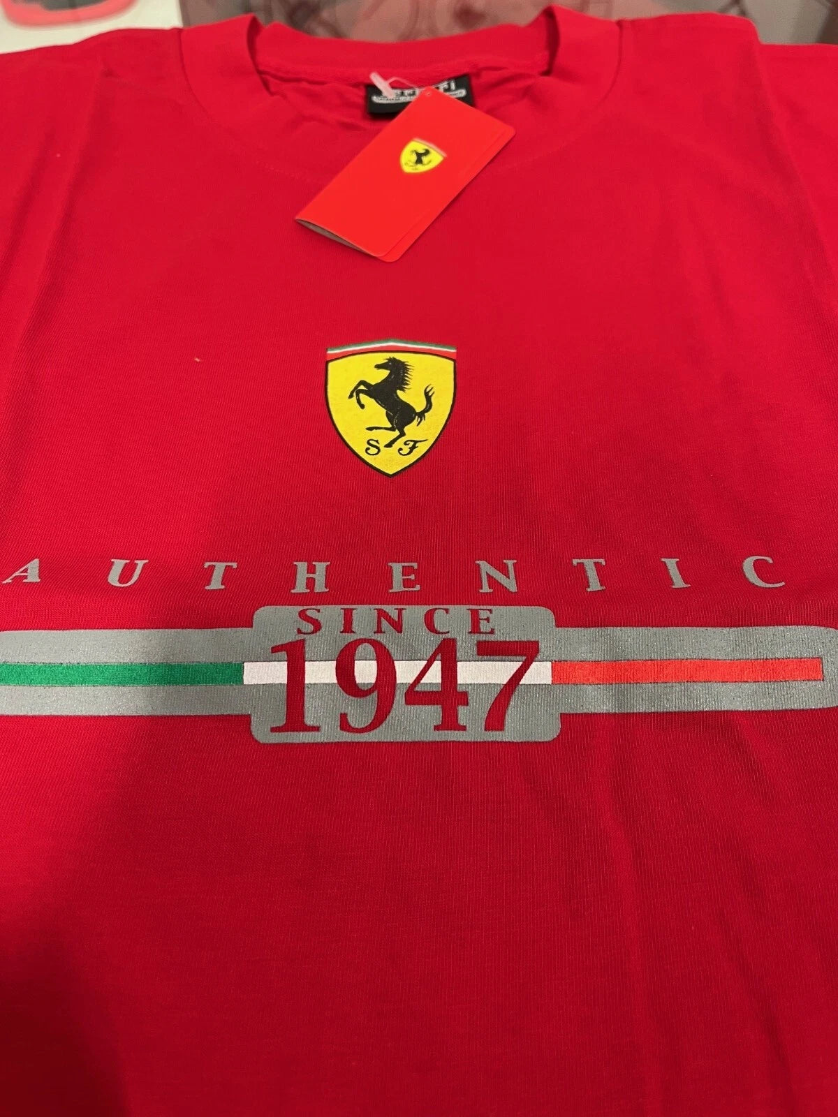 Ferrari Vintage Red T Shirt Size L (SFR1519L)
