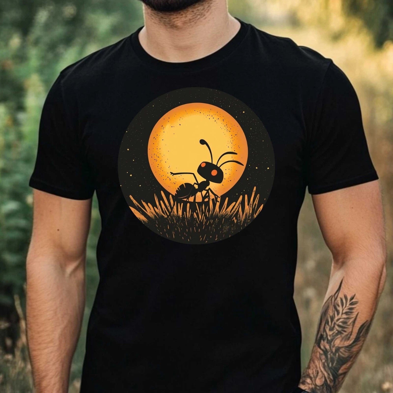 Mens Ant In The Moonlight Motif Cotton T-Shirt Size XS to 5XL