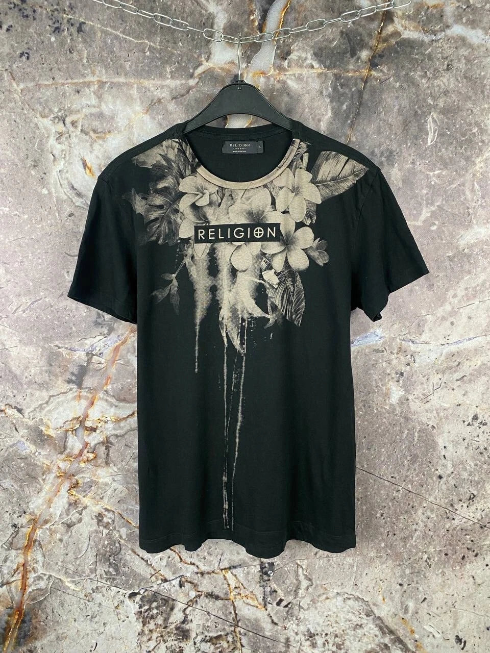 Men’s Religion T-Shirt Streetwear Size Large