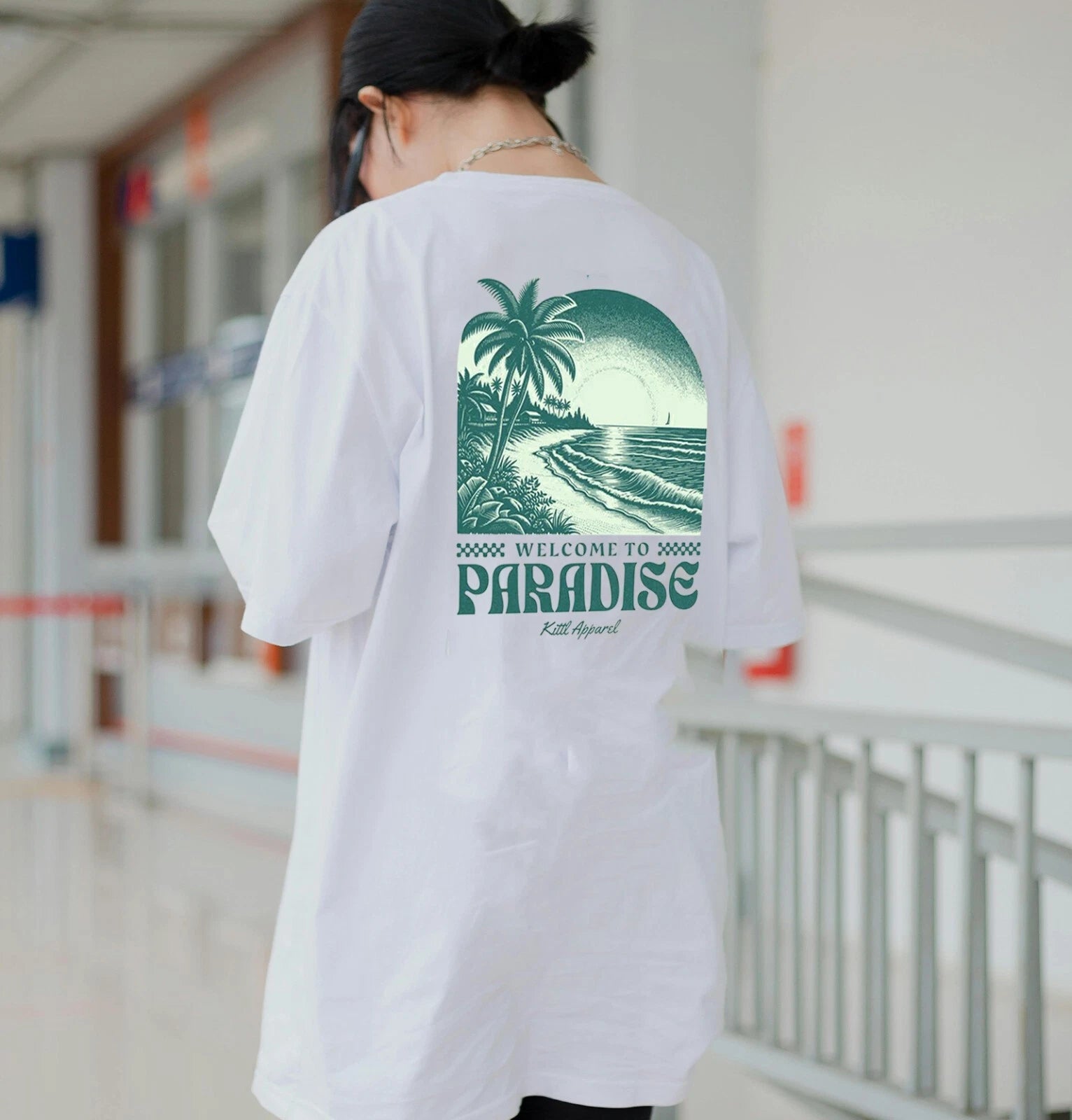 Unisex Slim Fit T-Shirt - Welcome To Paradise Original Student Summer Crewneck