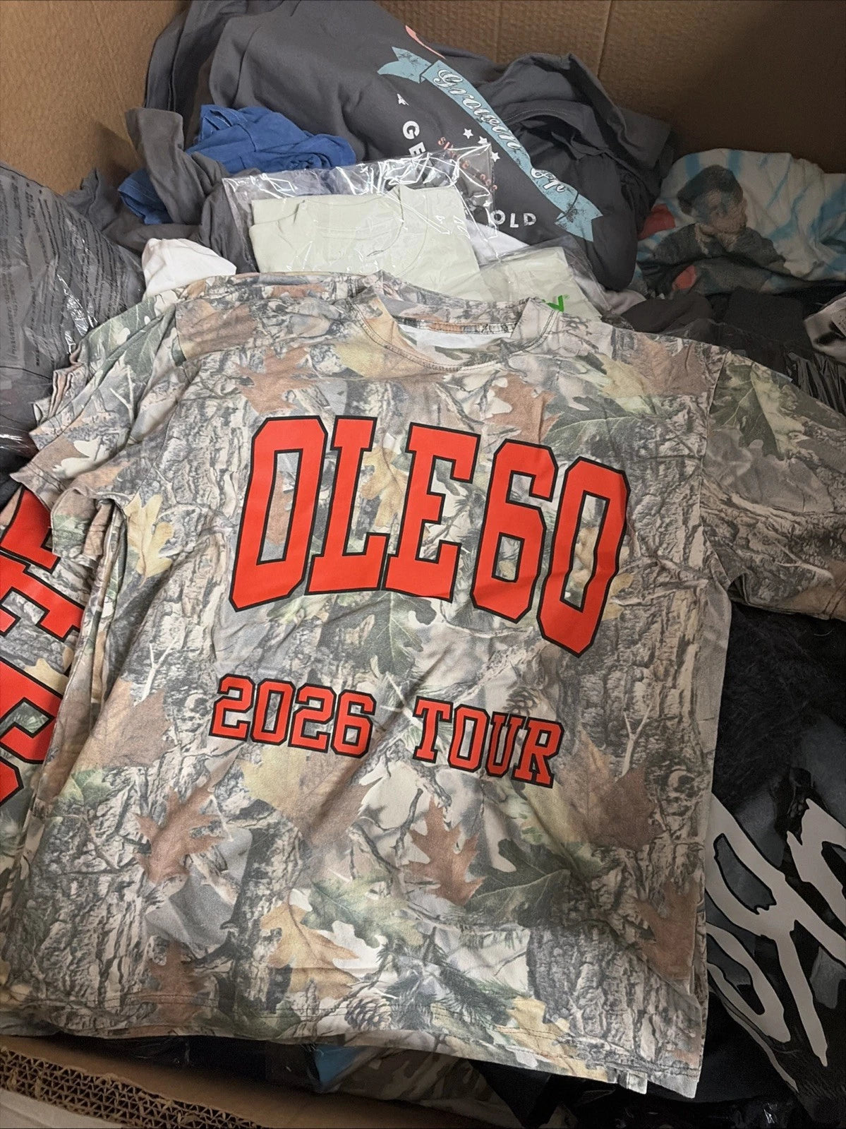 NEW - Ole 60 2026 Tour Tee Mens Size Medium M Camo Printed