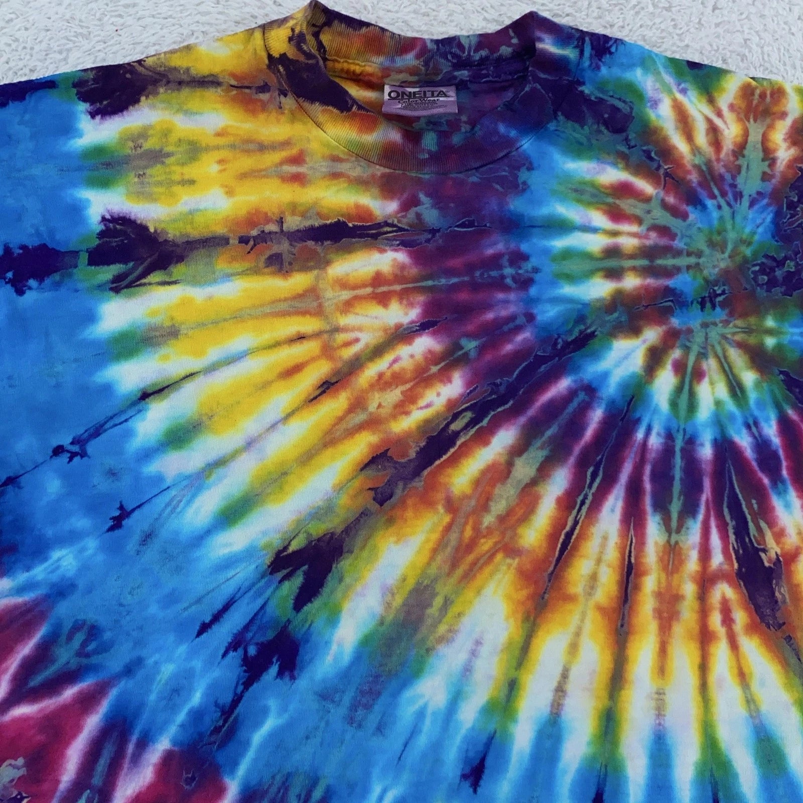 Vintage Oneita Tie Dye Spiral Rainbow Shirt Mens M/L Graphic Made USA 90s
