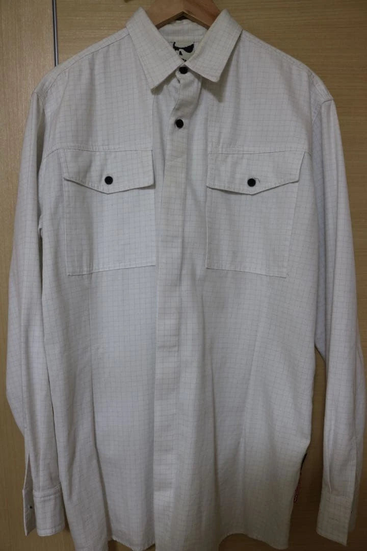 GR10K Shirt L Size - Italian High Street Fashion