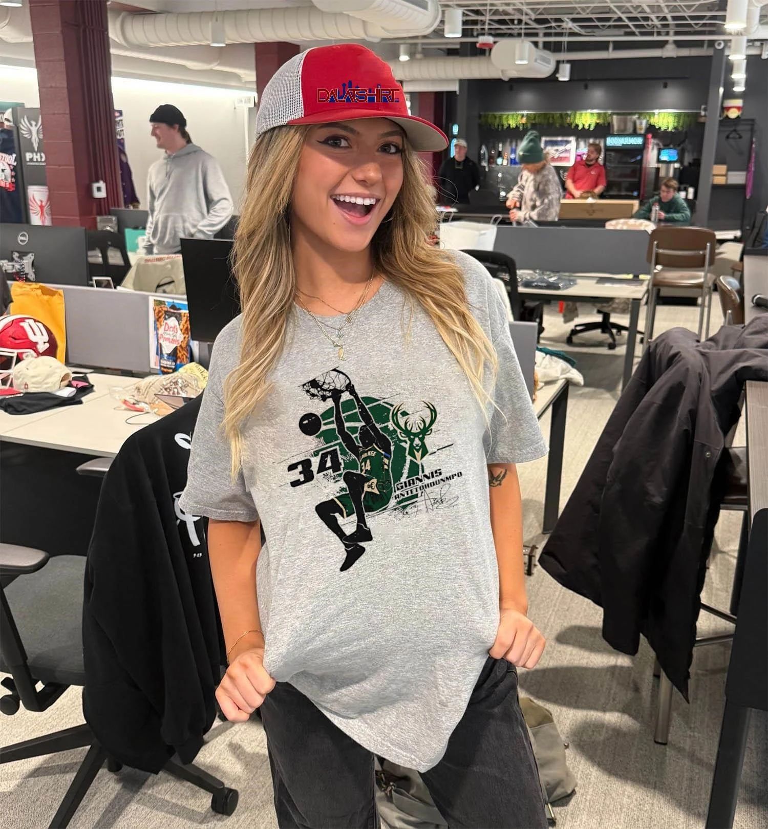Giannis Antetokounmpo Milwaukee Bucks Silhouette shirt