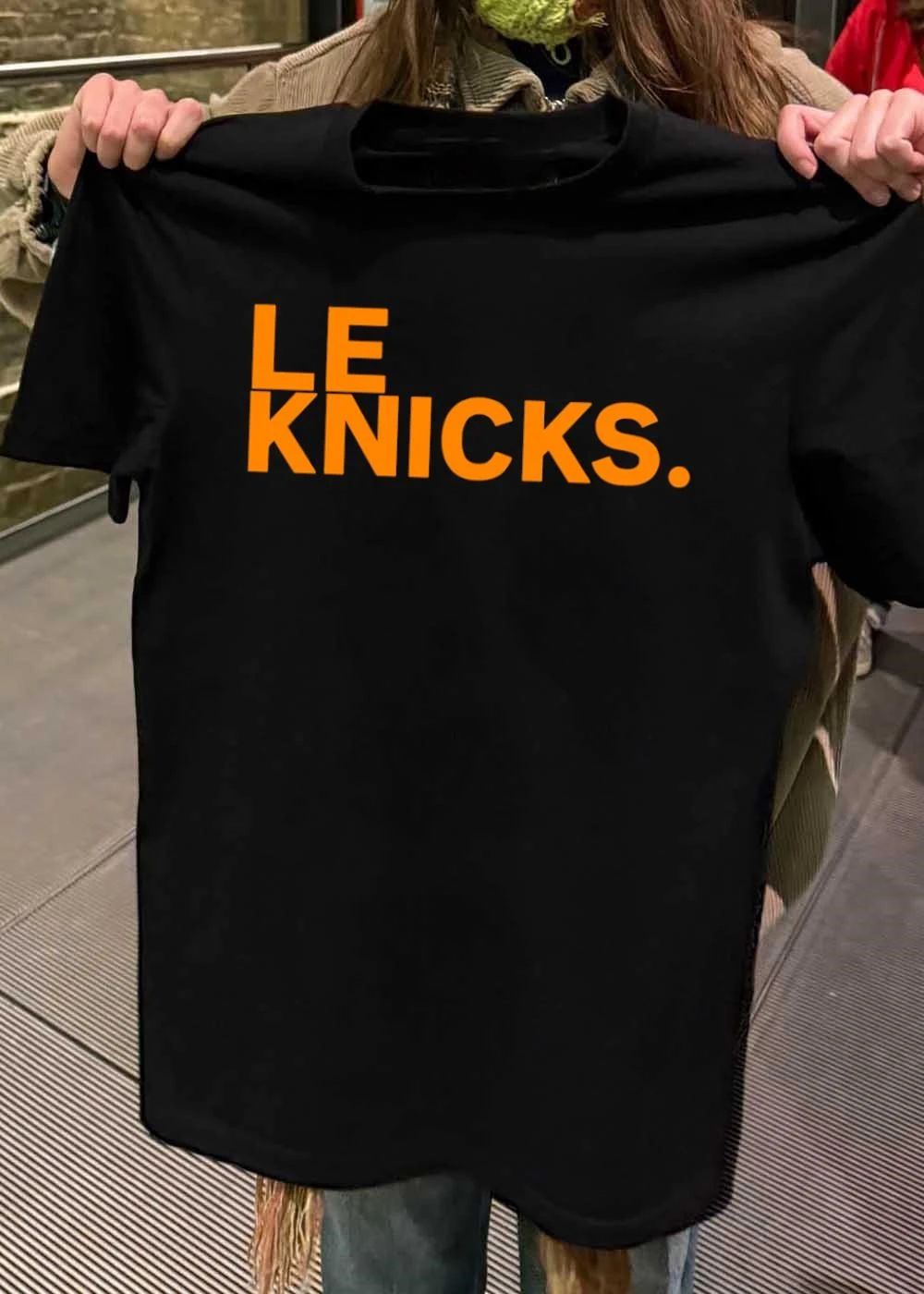 Le Knicks Iconic Basketball Team T-Shirt