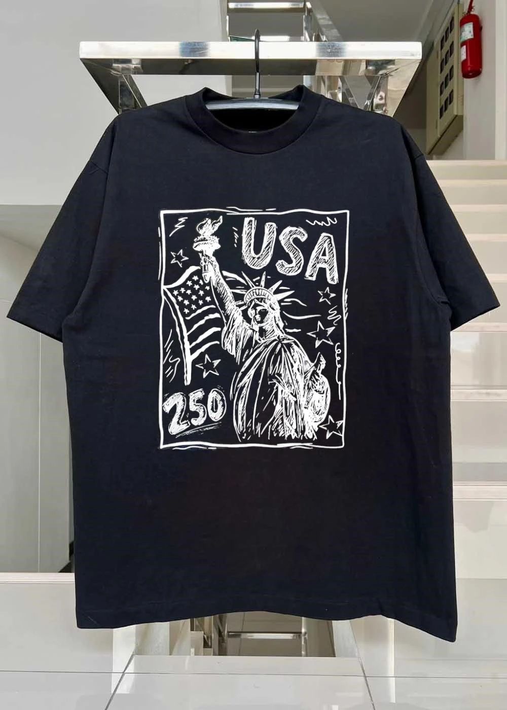 Liberty Statue Holding Flag Sketch 250 USA T-Shirt