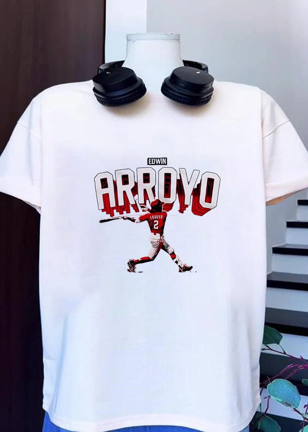 Edwin Arroyo baseball player shirt