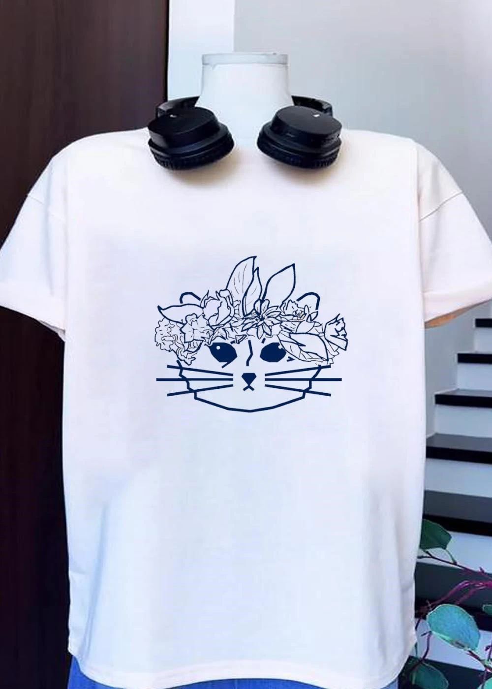Cat Lover Floral Crown T-Shirt