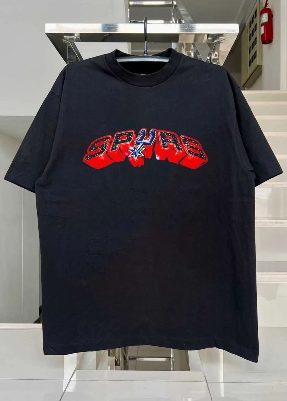 Vintage Spurs Distressed Red Logo Basketball T-Shirt
