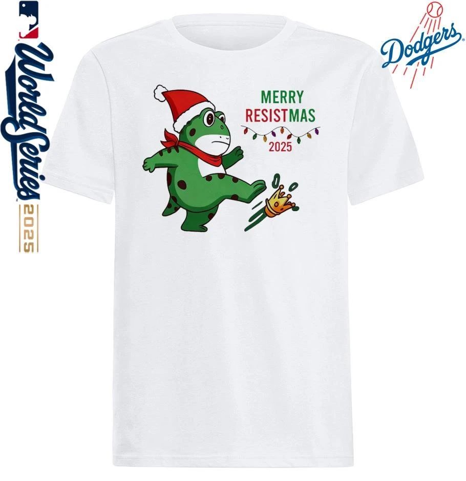 Merry Resistmas Portland Frog No King T-Shirt