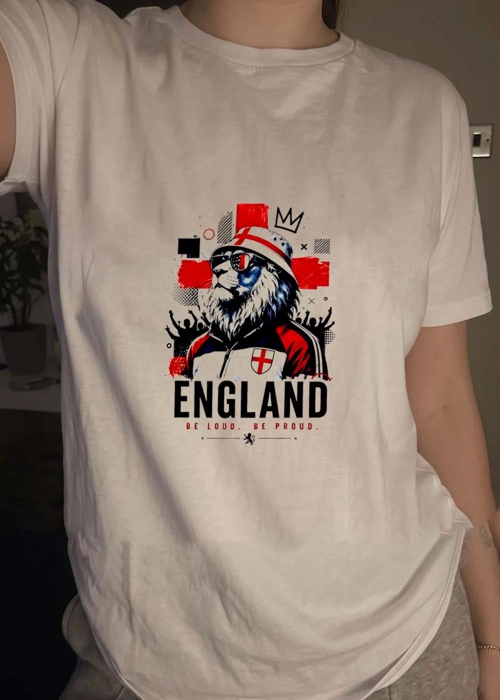 Be Loud Be Proud England Lion Football T-Shirt