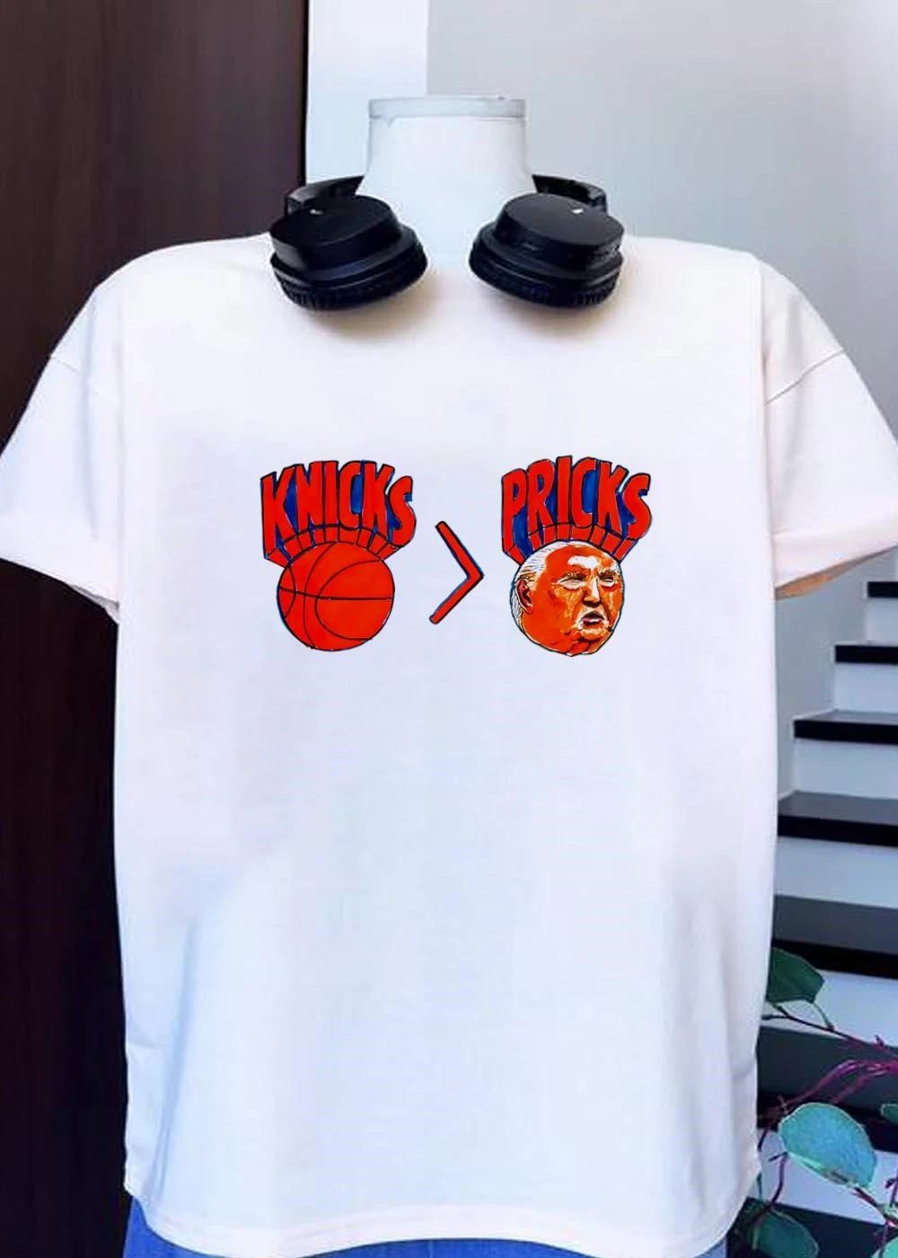 Knicks Greater Than Pricks Donald Trump Basketball Mashup T-Shirt