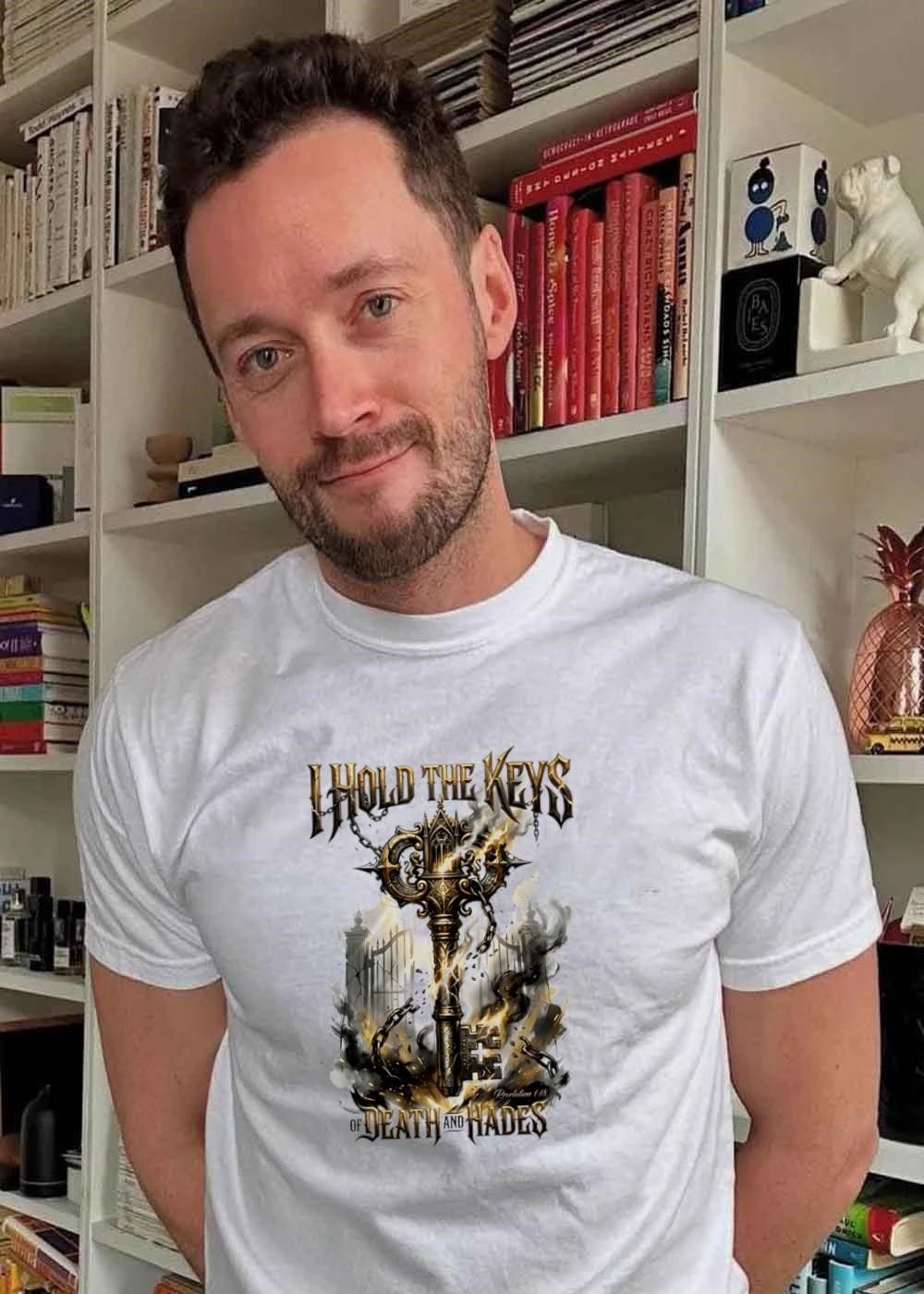 Revelation 1’18 I Hold the Keys of Death and Hades T-Shirt