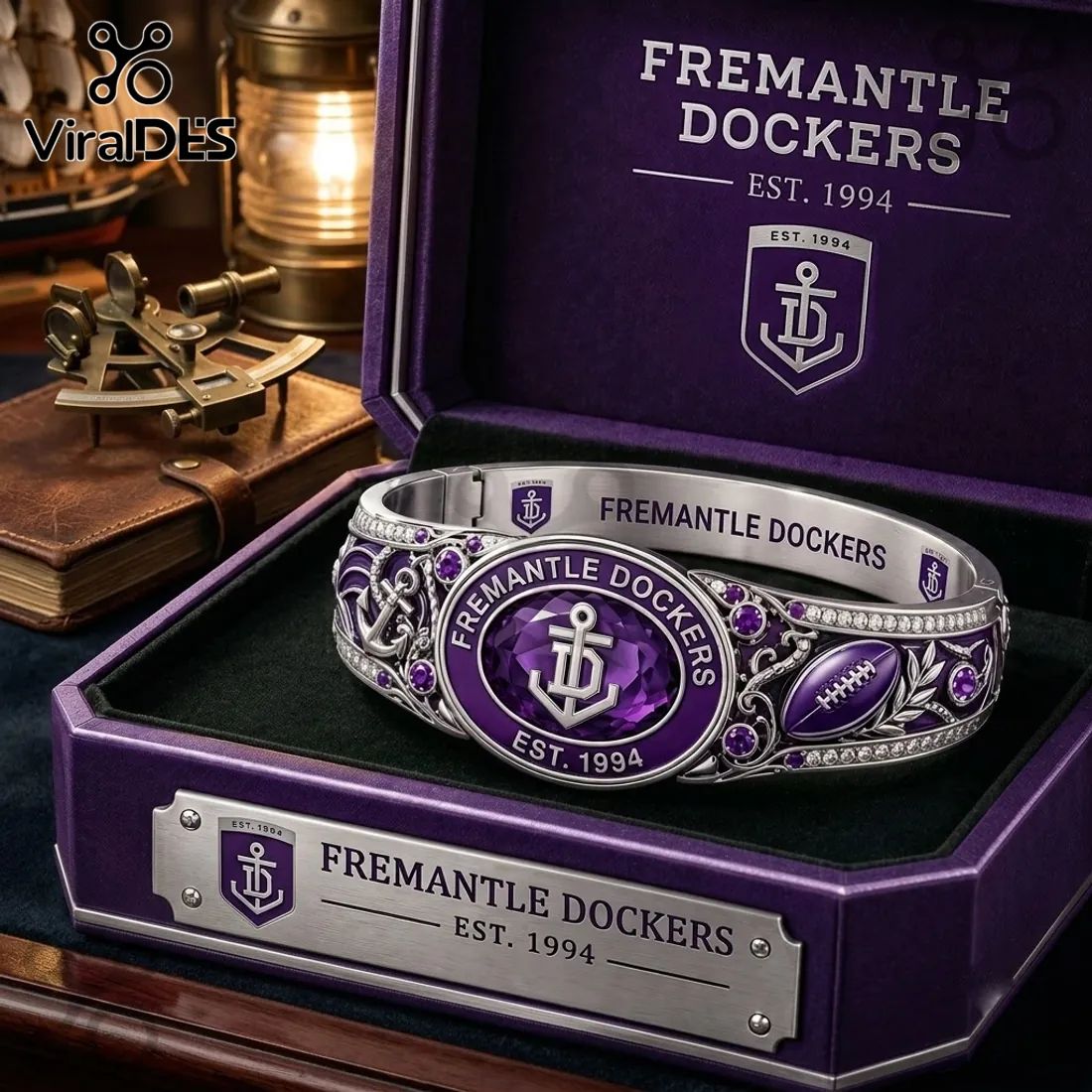 Fremantle Dockers Silver Tone Bracelet